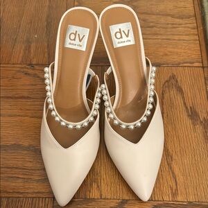 DV by Dolce Vita Cream Pearl Embellished Women's Shoes